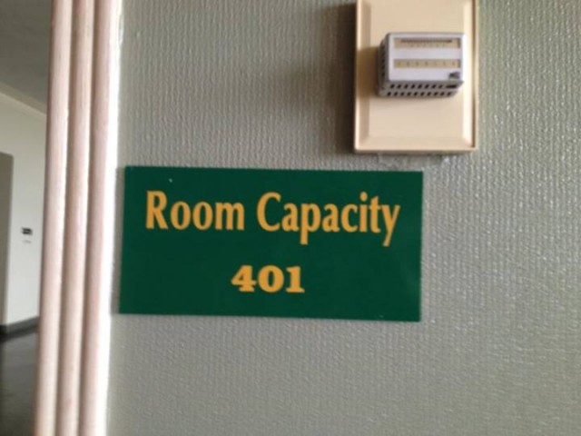 roomcapacity